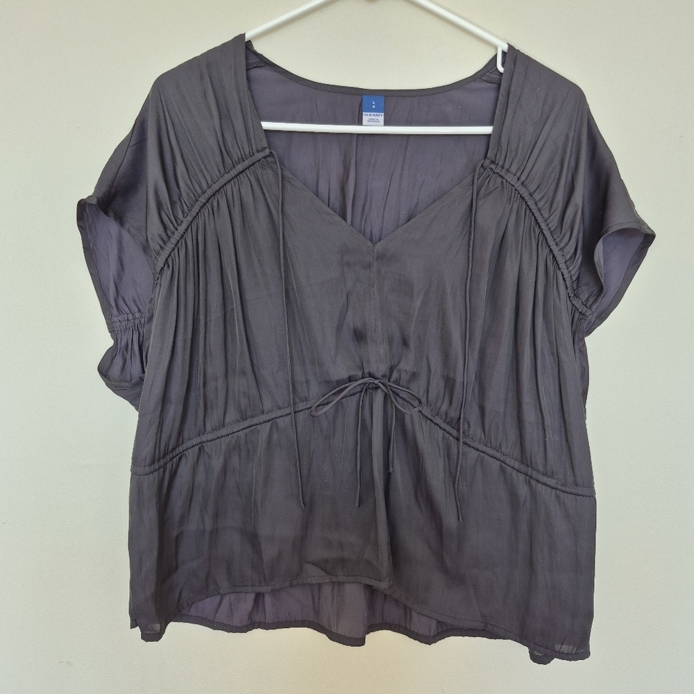 Old Navy Women's Black Wasit Defined Satin Shirred Tie Front Blouse Size Large - Picture 3 of 7
